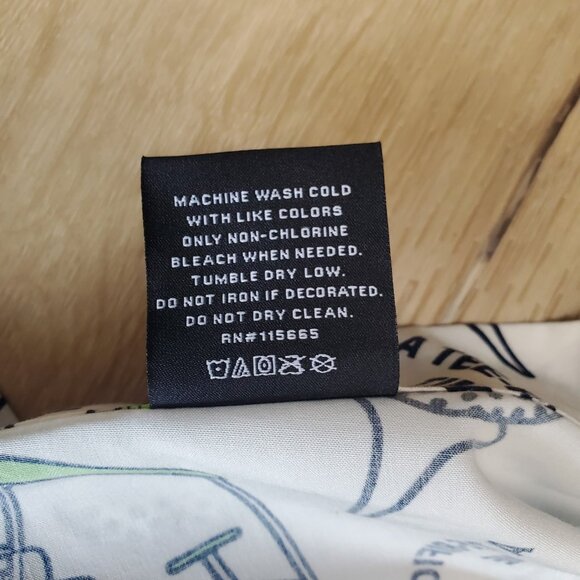 NWT Bioworld Mens Size L White Golf Button Down Hawaiian Shirt A Tee-Rific Time - Picture 11 of 12